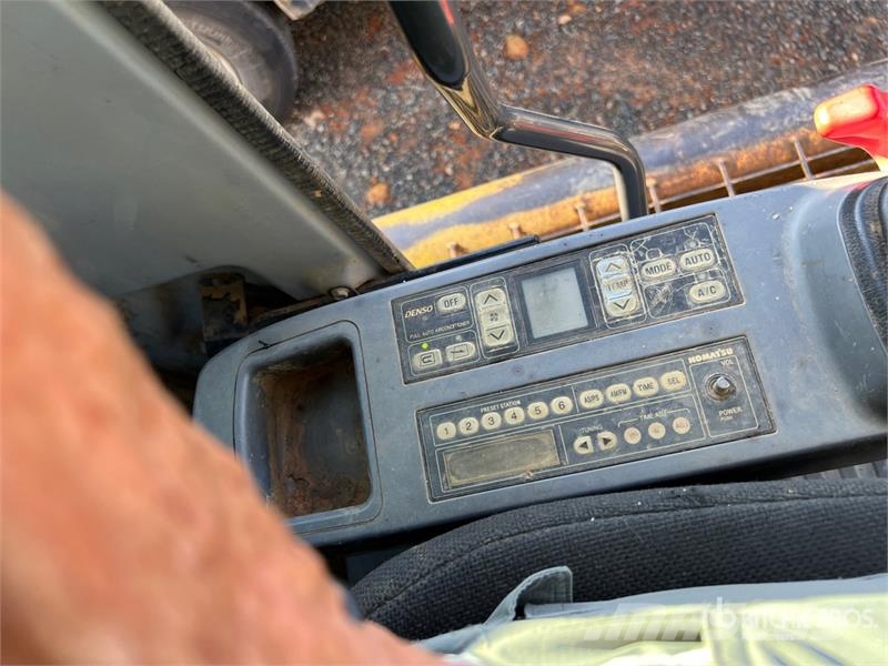 Komatsu PC300LC-7 Tracked Excavator Gravemaskiner på larvebånd