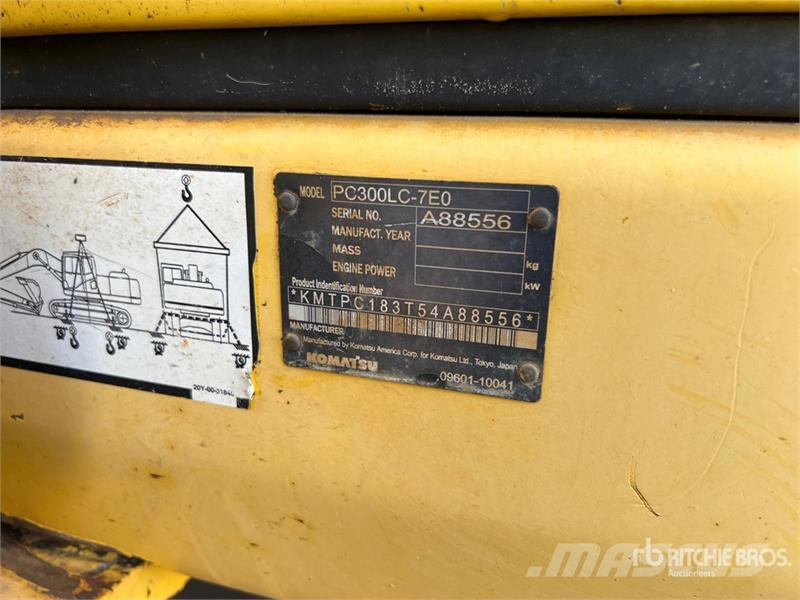 Komatsu PC300LC-7 Tracked Excavator Gravemaskiner på larvebånd