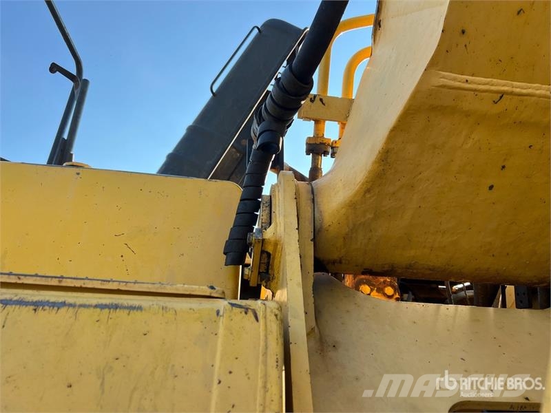Komatsu PC300LC-7 Tracked Excavator Gravemaskiner på larvebånd