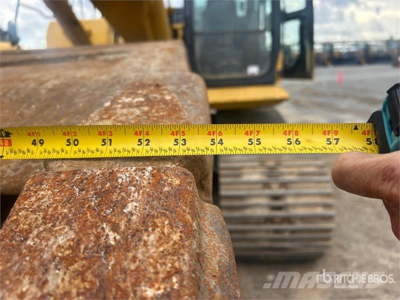 Komatsu PC360LC-10 Tracked Excavator Bagri goseničarji