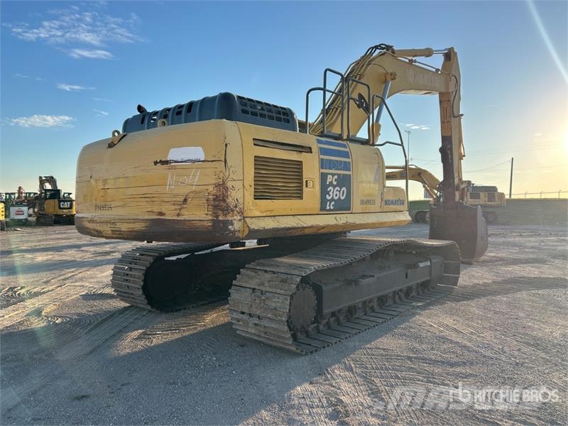 Komatsu PC360LC-10 Tracked Excavator Lánctalpas kotrók