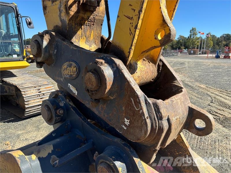 Komatsu PC360LC-11 Lánctalpas kotrók