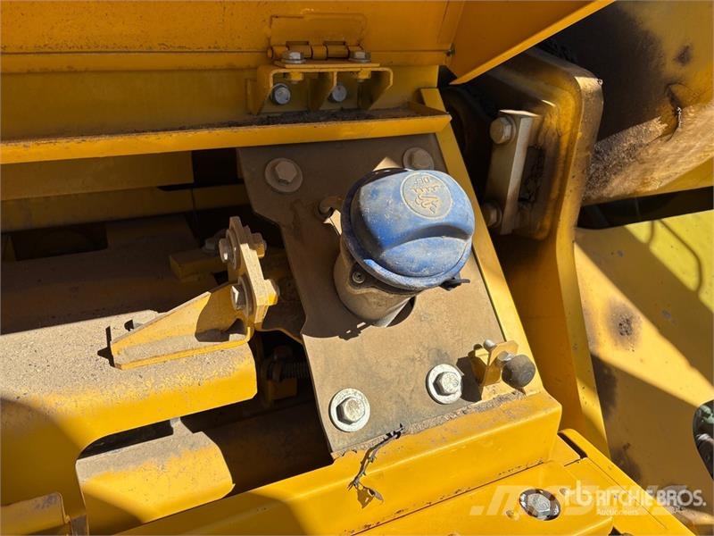 Komatsu PC360LC-11 Lánctalpas kotrók
