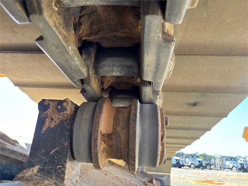 Komatsu PC360LC-11 Lánctalpas kotrók