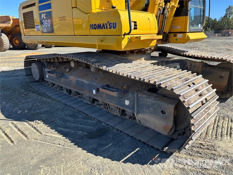 Komatsu PC360LC-11 Lánctalpas kotrók