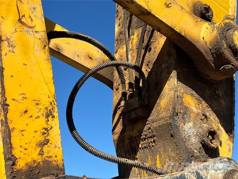Komatsu PC360LC-11 Lánctalpas kotrók