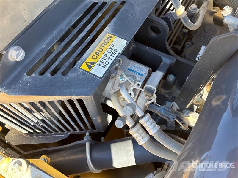Komatsu PC360LC-11 Lánctalpas kotrók