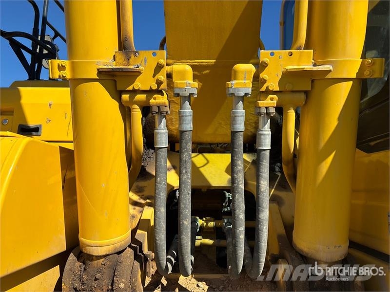 Komatsu PC360LC-11 Lánctalpas kotrók