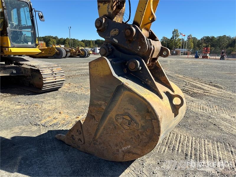 Komatsu PC360LC-11 Lánctalpas kotrók