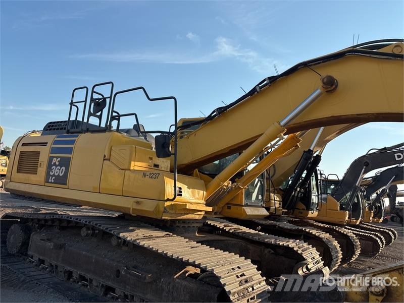 Komatsu PC360LC 11 Tracked Excavator Raupenbagger