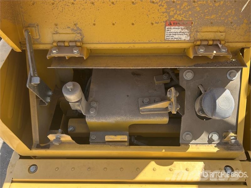 Komatsu PC360LC-11 Tracked Excavator Lánctalpas kotrók