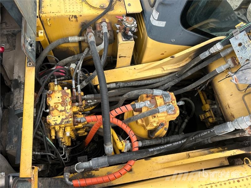 Komatsu PC400LC Tracked Excavator Rupsgraafmachines