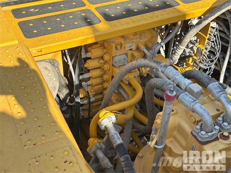 Komatsu PC490LCI-11 Tracked Excavator Rupsgraafmachines