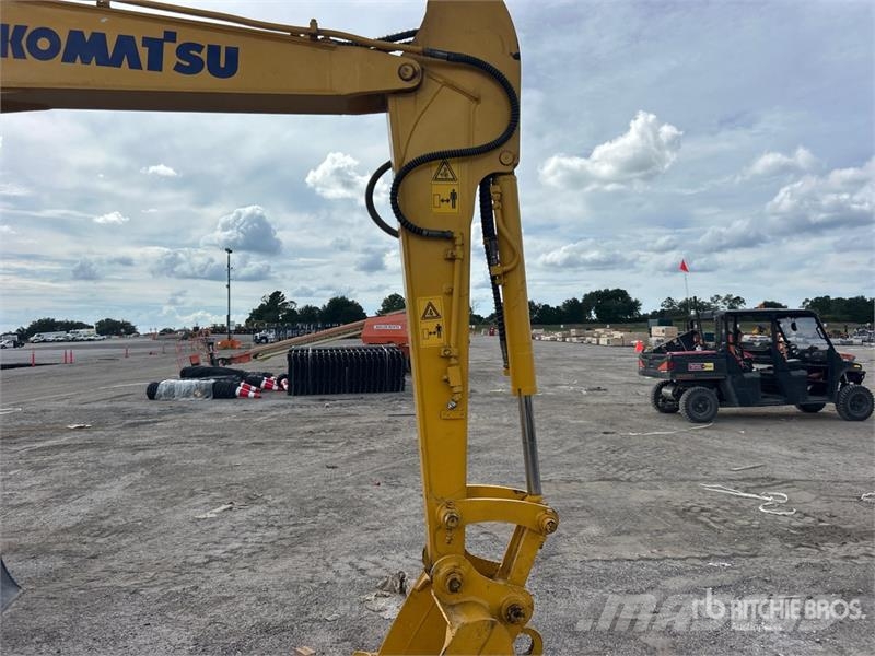 Komatsu PC56-7 Mini Excavator حفارات صغيرة أقل من 7 طن (حفارات صغيرة)