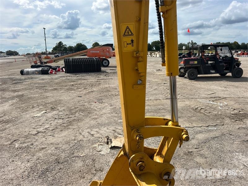 Komatsu PC56-7 Mini Excavator حفارات صغيرة أقل من 7 طن (حفارات صغيرة)