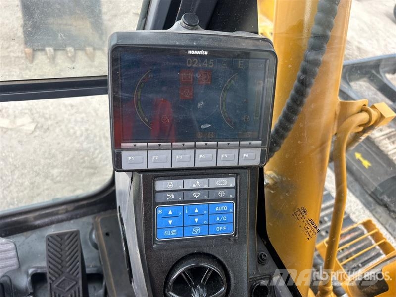 Komatsu PC60-8 Tracked Excavator Lánctalpas kotrók