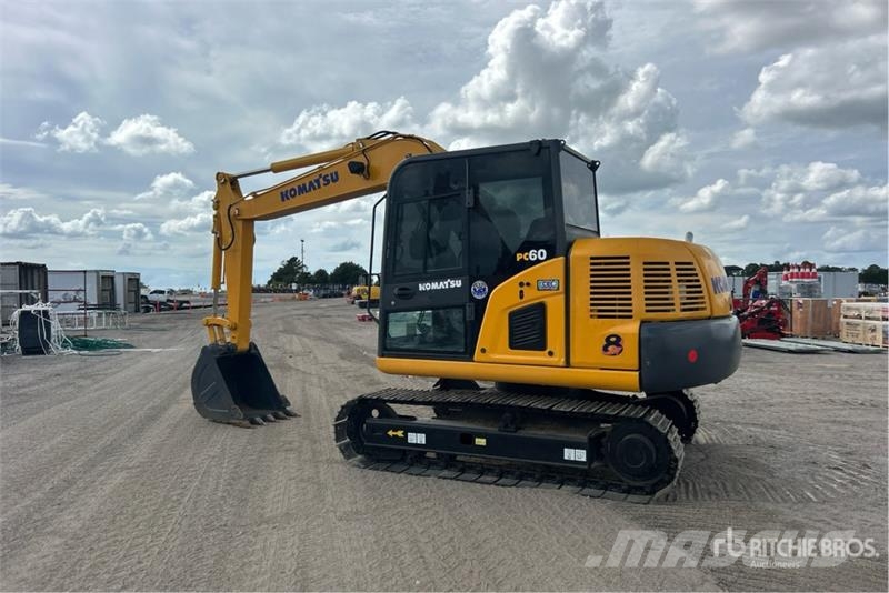 Komatsu PC60-8 Tracked Excavator Lánctalpas kotrók