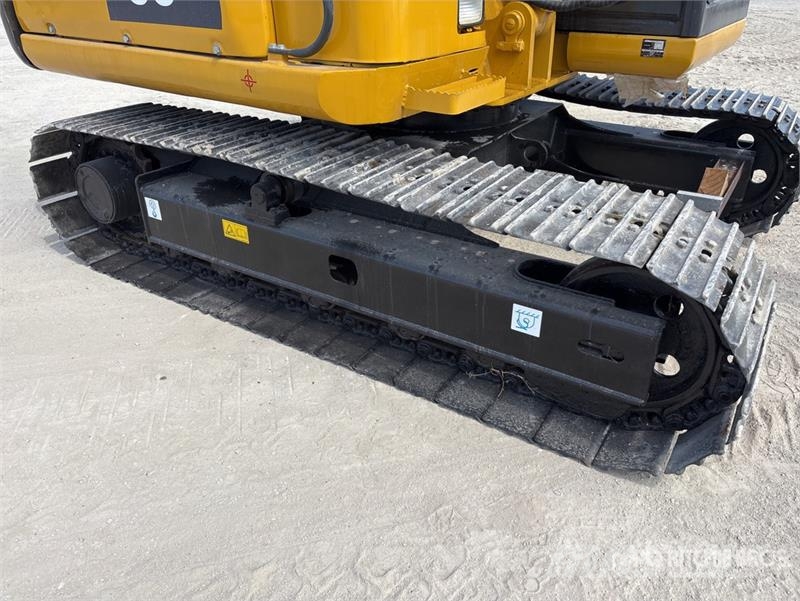 Komatsu PC60-8 Tracked Excavator Bageri guseničari