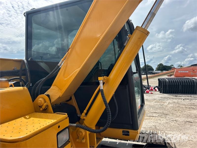 Komatsu PC60-8 Tracked Excavator Lánctalpas kotrók