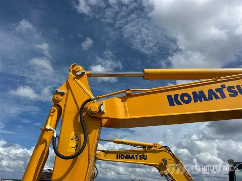 Komatsu PC60-8 Tracked Excavator Lánctalpas kotrók