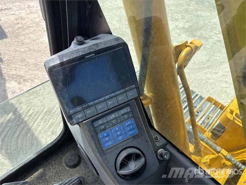 Komatsu PC60-8 Tracked Excavator Bageri guseničari