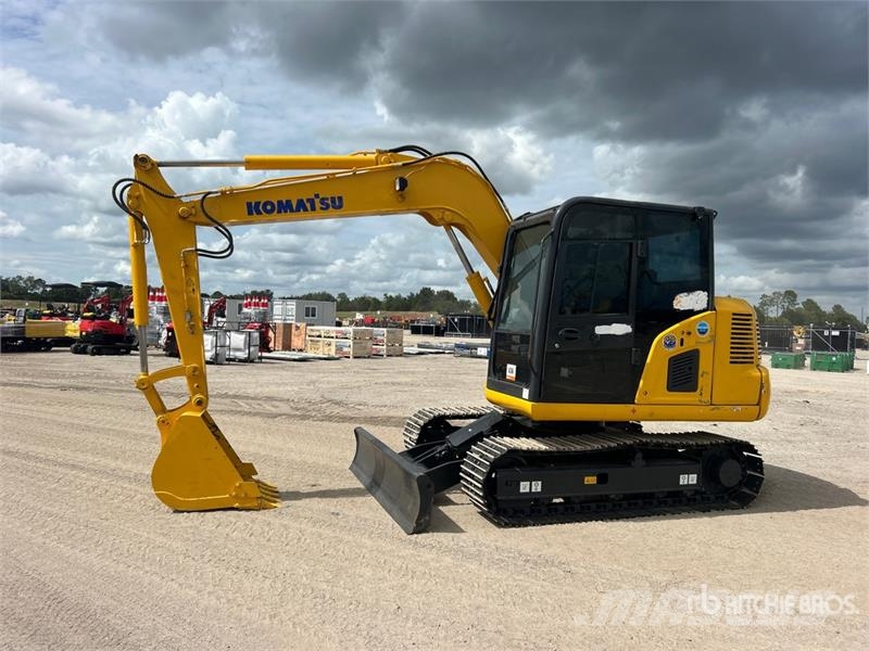 Komatsu PC70-8 Tracked Excavator Escavadoras de rastos
