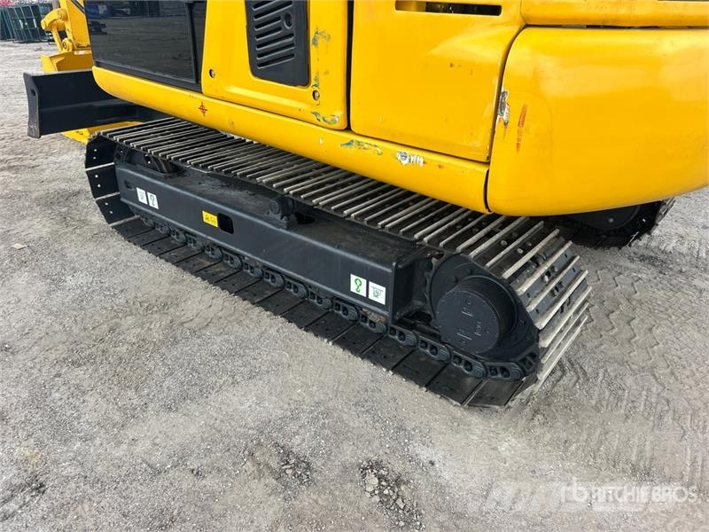 Komatsu PC70-8 Tracked Excavator Escavadoras de rastos