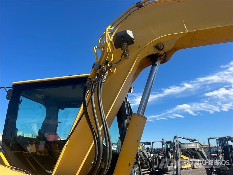 Komatsu PC78US-8 Tracked Excavator Верижен екскаватор