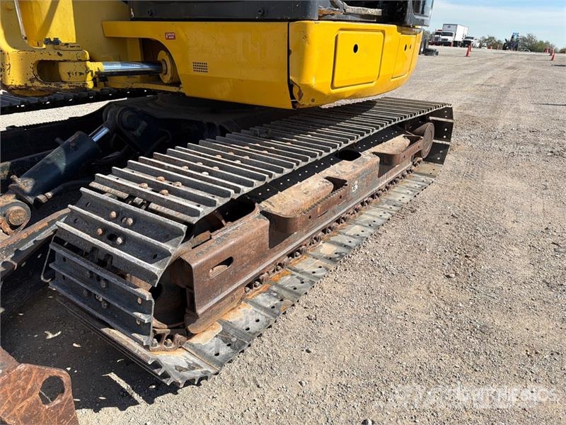 Komatsu PC88MR-10 Tracked Excavator Bagri goseničarji