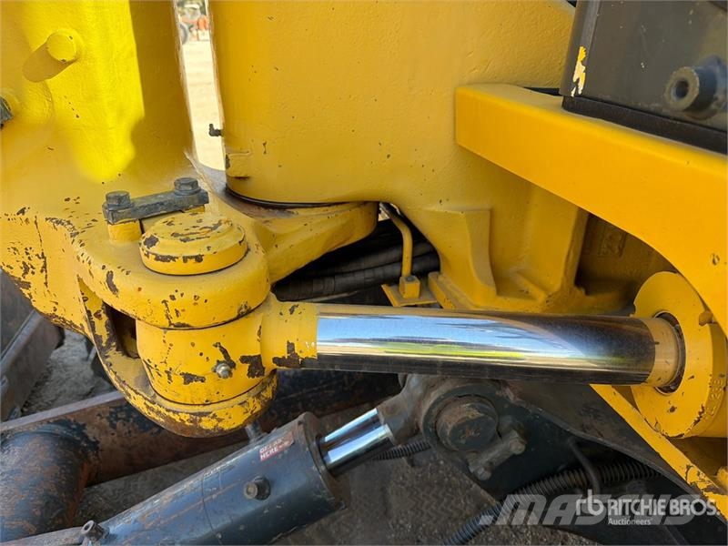 Komatsu PC88MR-10 Tracked Excavator Bagri goseničarji