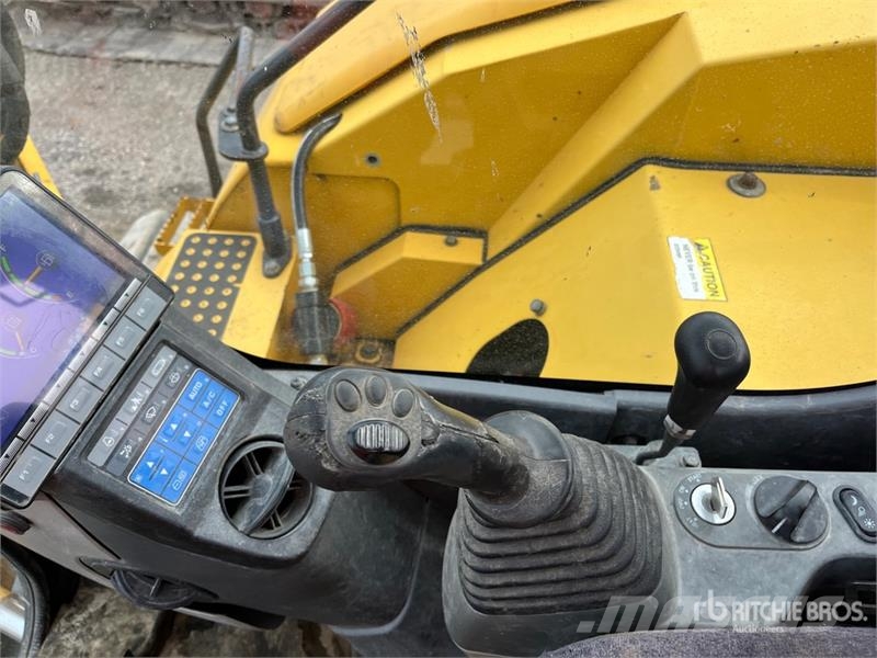 Komatsu PC88MR-10 Tracked Excavator Bageri guseničari