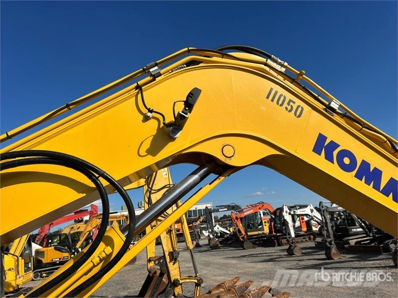 Komatsu PC88MR-11 Tracked Excavator Rupsgraafmachines