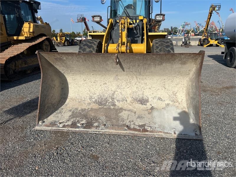 Komatsu WA250-5 Rataslaadurid