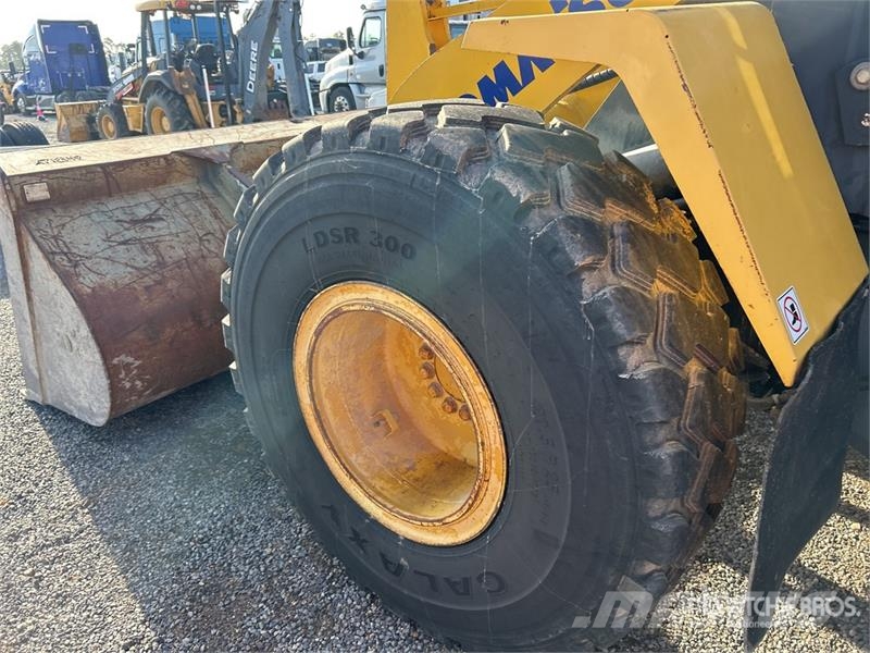 Komatsu WA250-5 Rataslaadurid