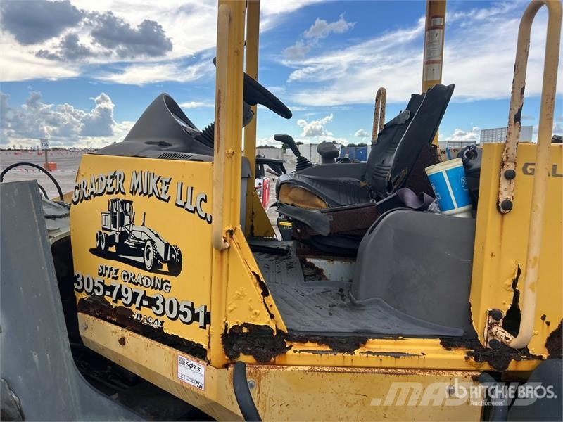 Komatsu WA250-5L Wheel Loader Chargeuse sur pneus