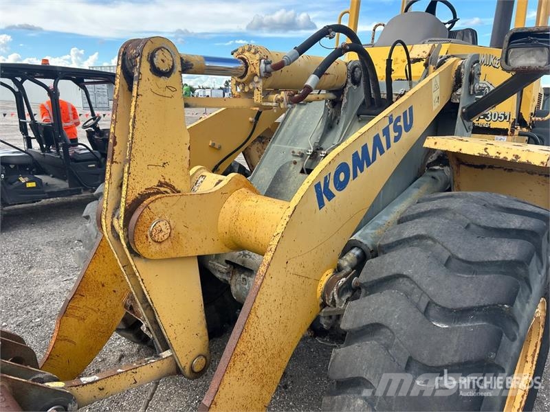 Komatsu WA250-5L Wheel Loader Chargeuse sur pneus