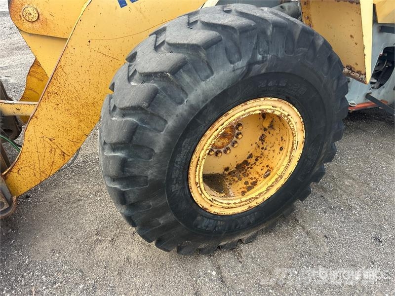 Komatsu WA250-5L Wheel Loader Chargeuse sur pneus