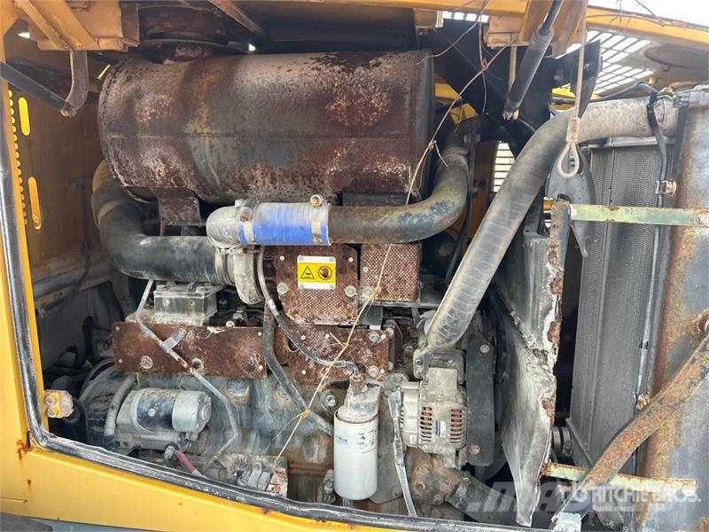 Komatsu WA250-5L Wheel Loader Chargeuse sur pneus