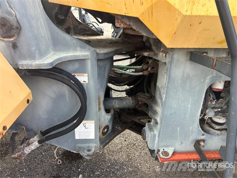 Komatsu WA250-5L Wheel Loader Chargeuse sur pneus