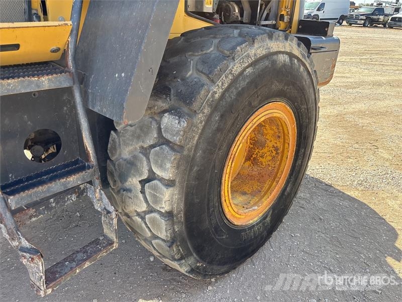 Komatsu WA250-6 Wheel Loader (Inoperable) Chargeuse sur pneus