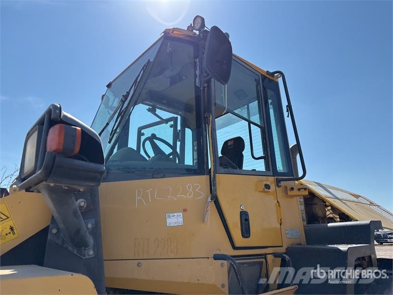 Komatsu WA250-6 Wheel Loader (Inoperable) Chargeuse sur pneus