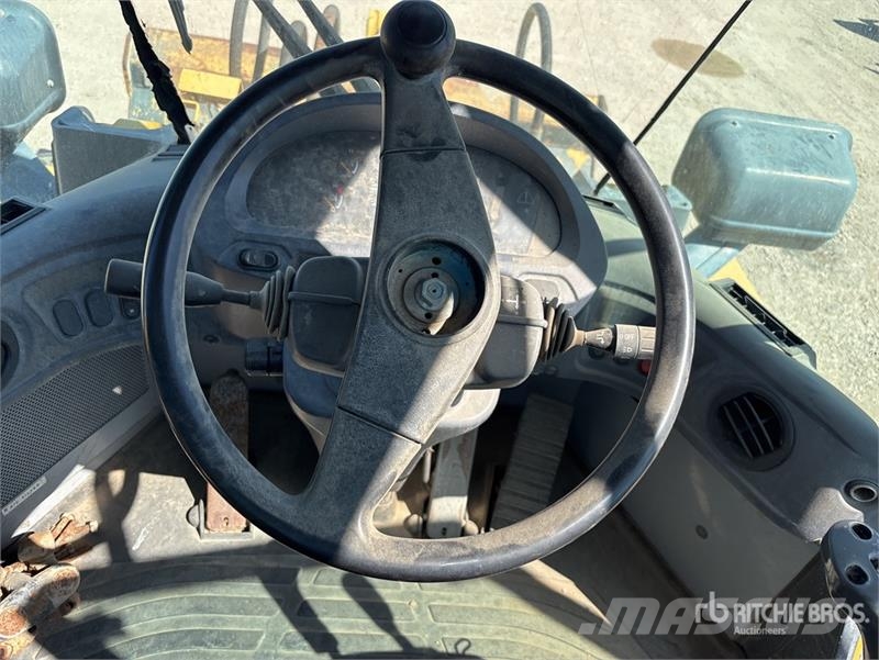 Komatsu WA250-6 Wheel Loader (Inoperable) Chargeuse sur pneus