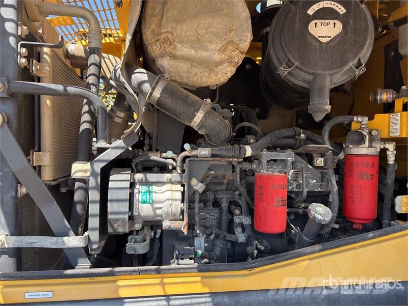 Komatsu WA250-6 Wheel Loader (Inoperable) Chargeuse sur pneus