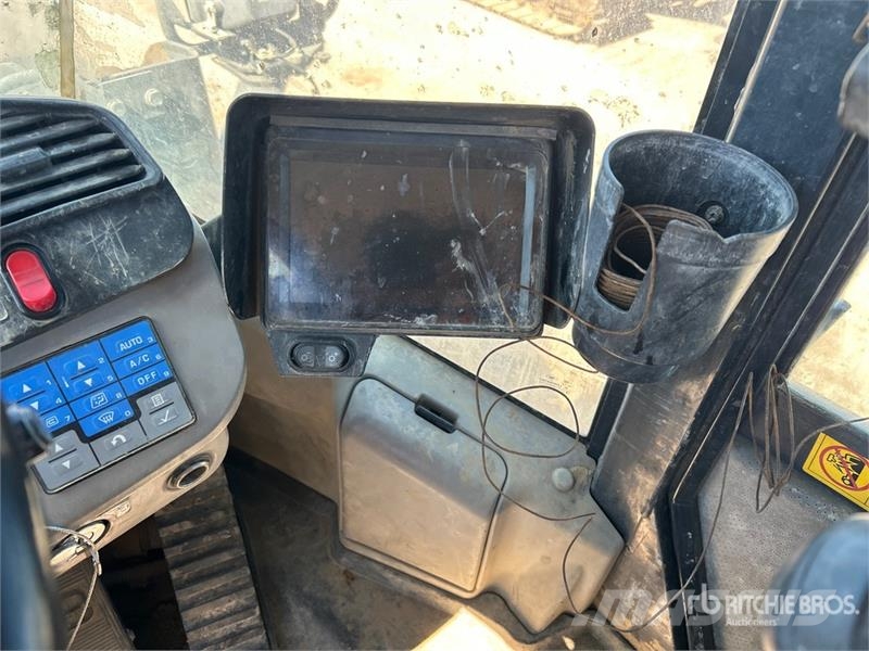 Komatsu WA270-7 Wheel Loader لوادر بعجل
