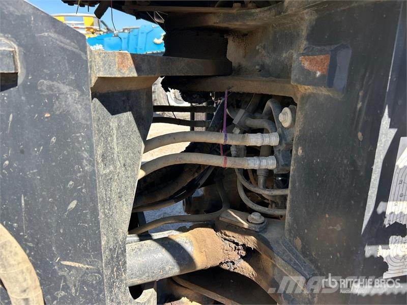 Komatsu WA270-7 Wheel Loader لوادر بعجل