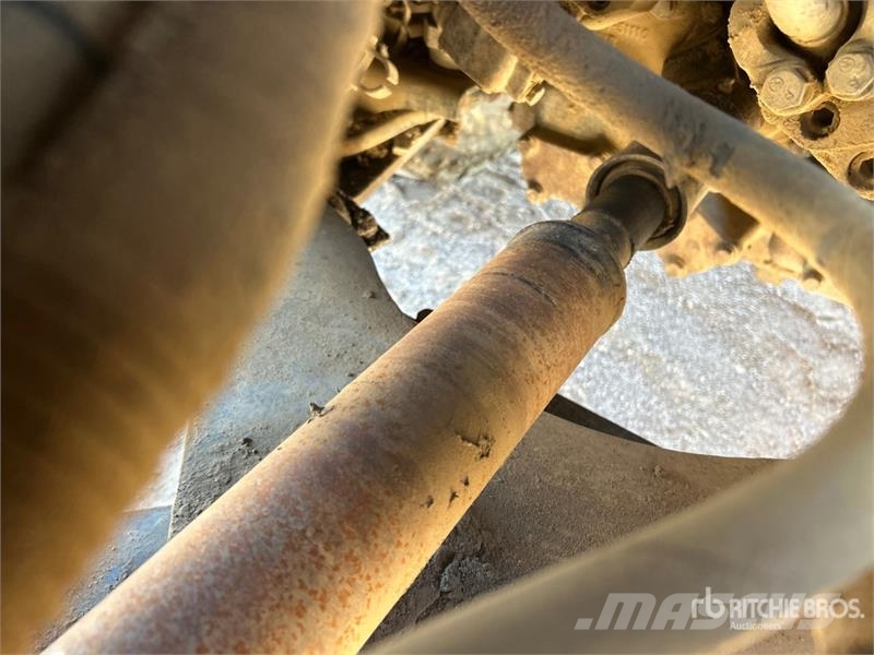 Komatsu WA270-7 Wheel Loader لوادر بعجل