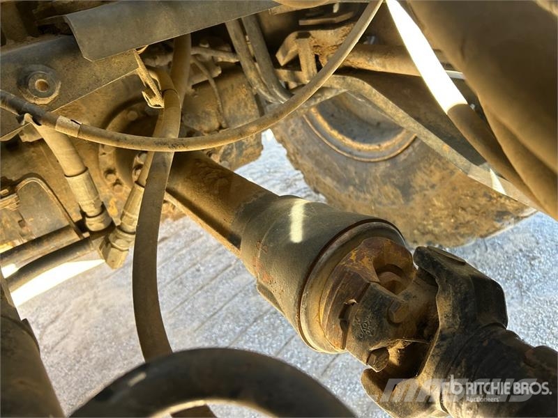 Komatsu WA270-7 Wheel Loader لوادر بعجل