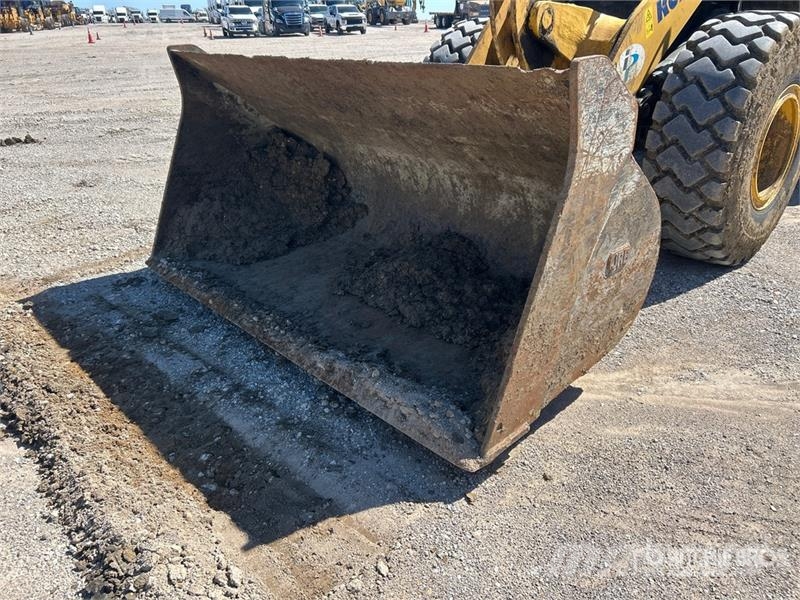 Komatsu WA270-7 Wheel Loader لوادر بعجل