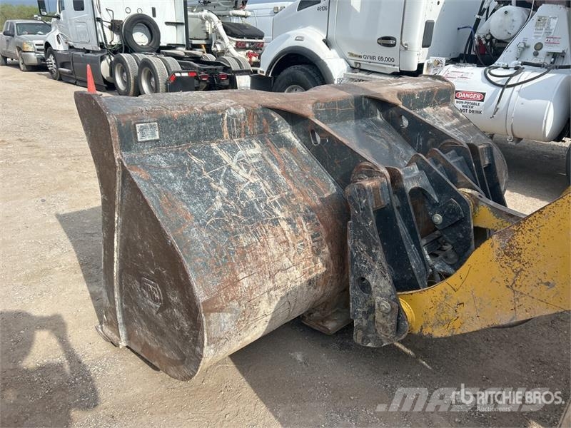 Komatsu WA270-8 Wheel Loader Hjullastare
