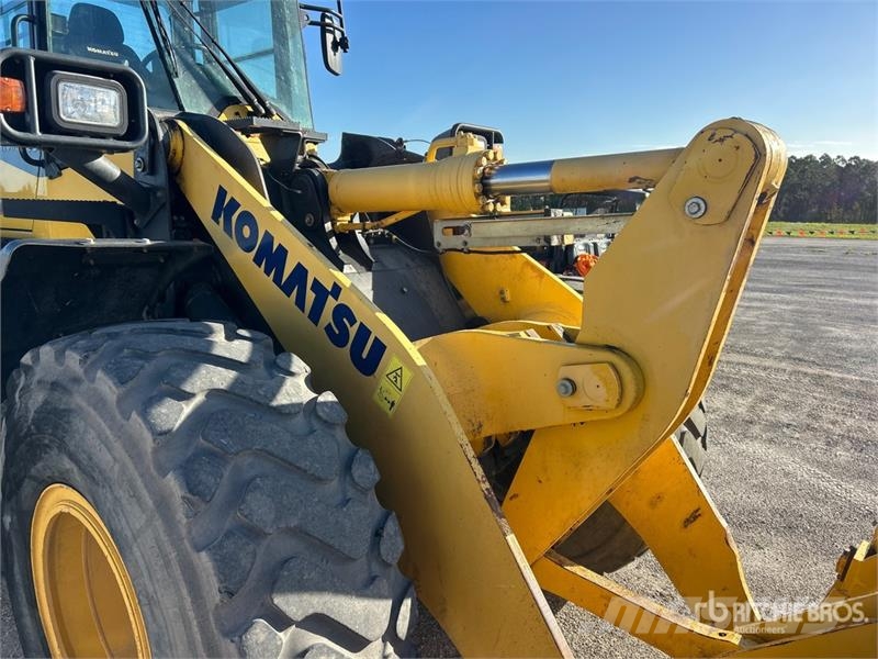 Komatsu WA270-8 Wheel Loader Cargadoras sobre ruedas